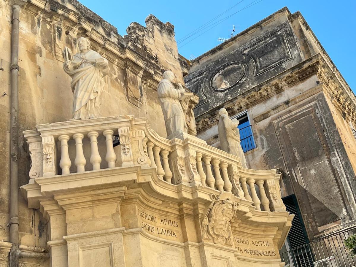 Ai Propilei del Duomo Luxury Suite Lecce Esterno foto